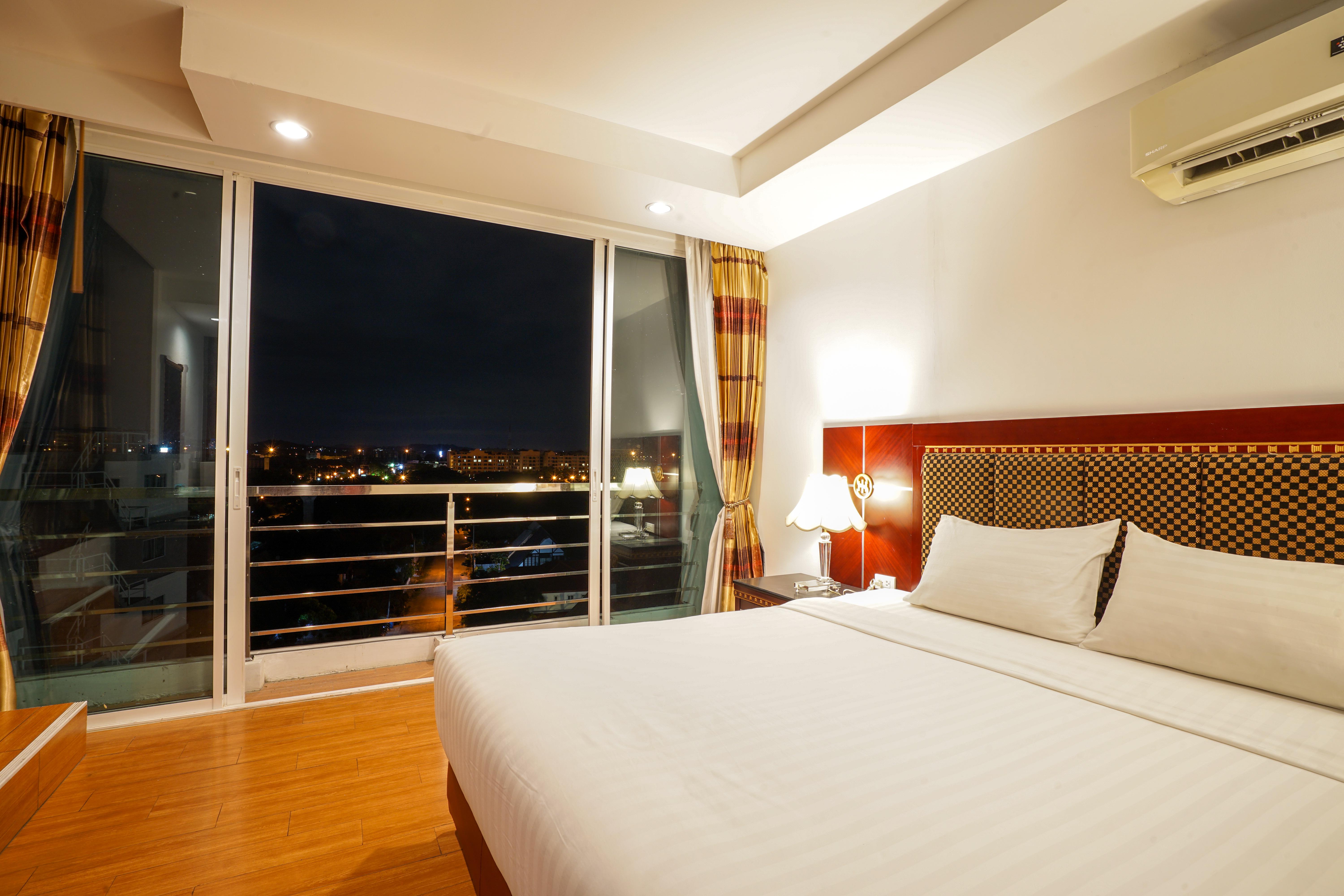 Jomtien Hisotel Exteriér fotografie