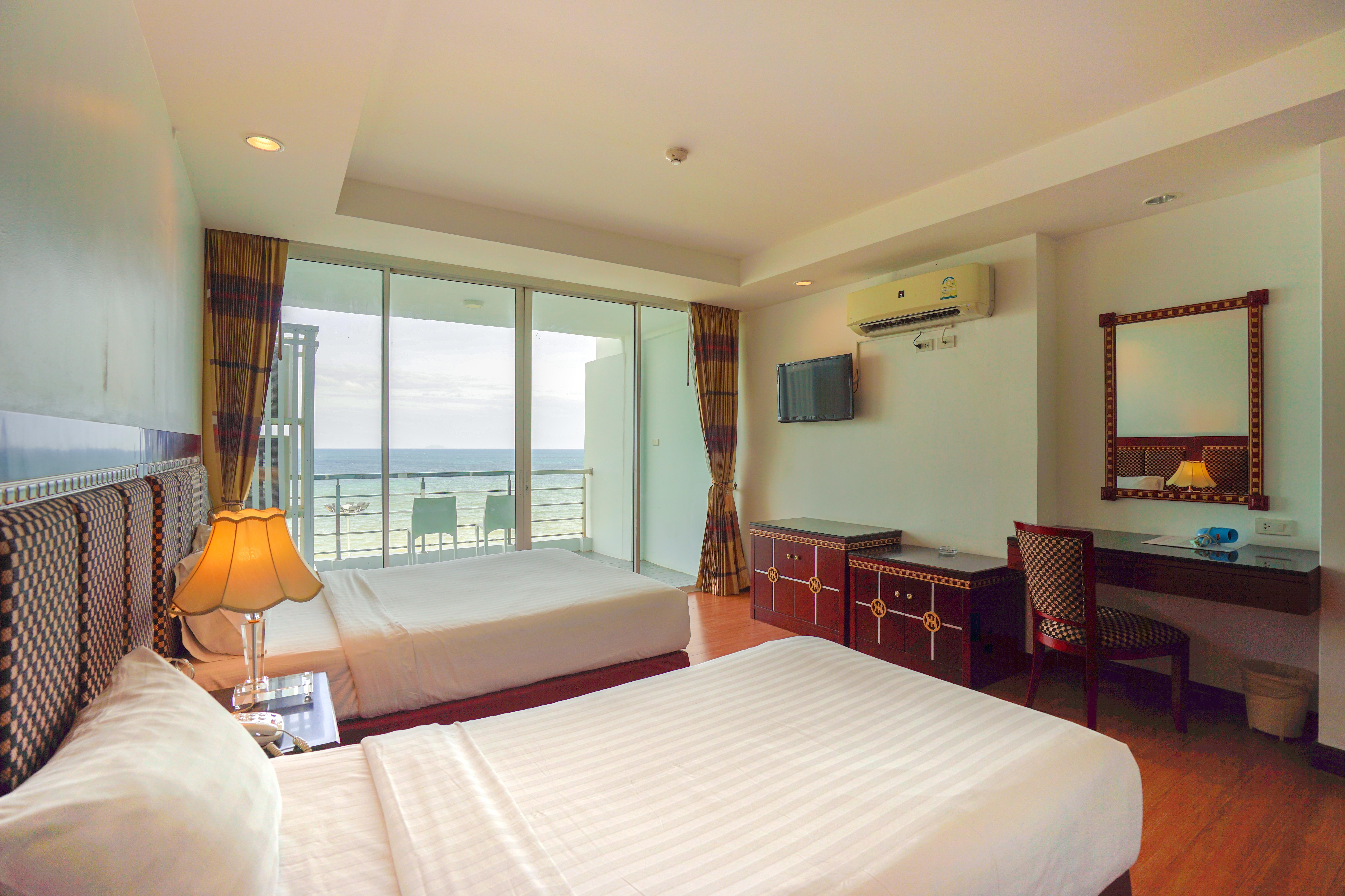 Jomtien Hisotel Exteriér fotografie