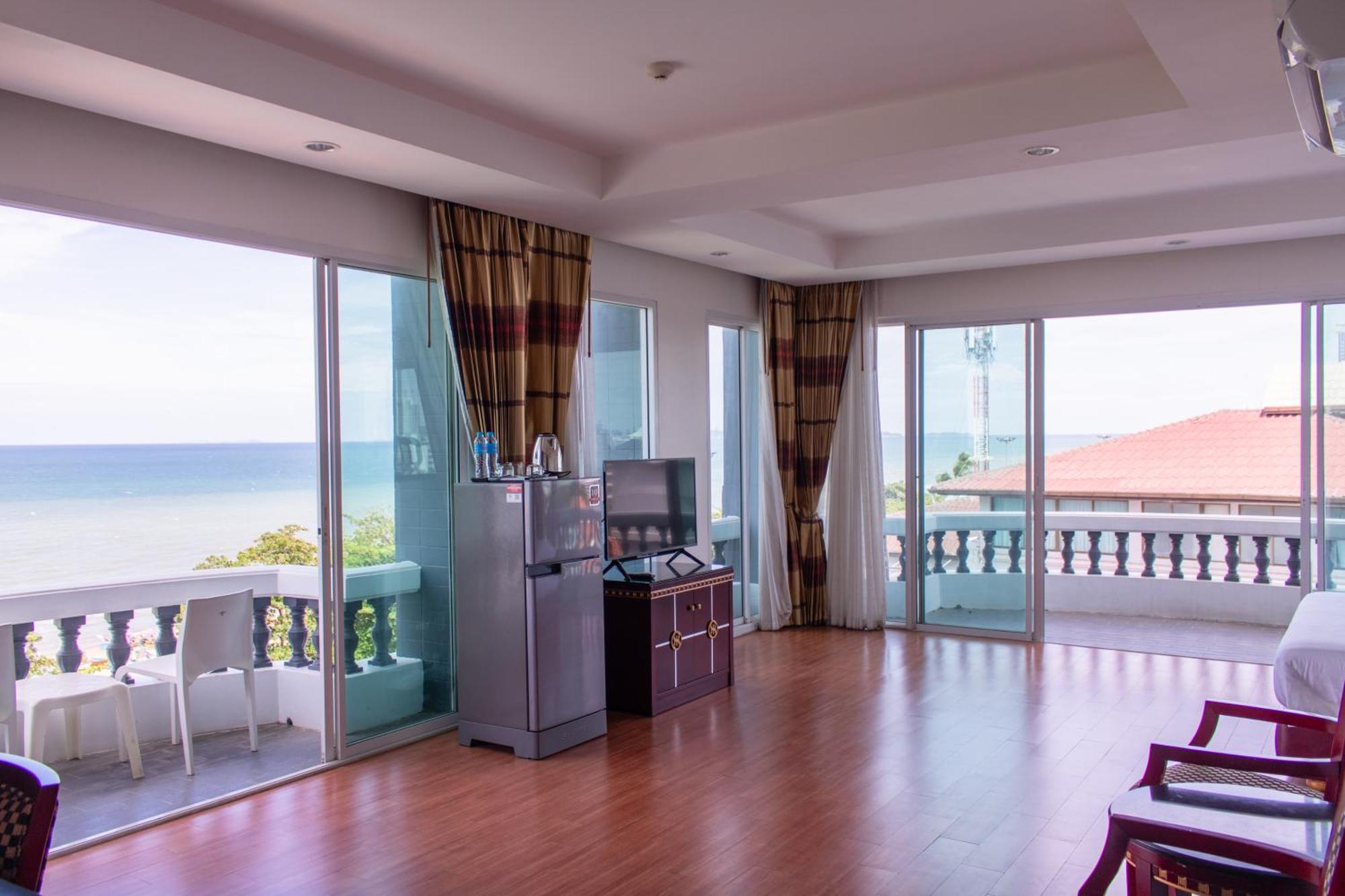 Jomtien Hisotel Exteriér fotografie