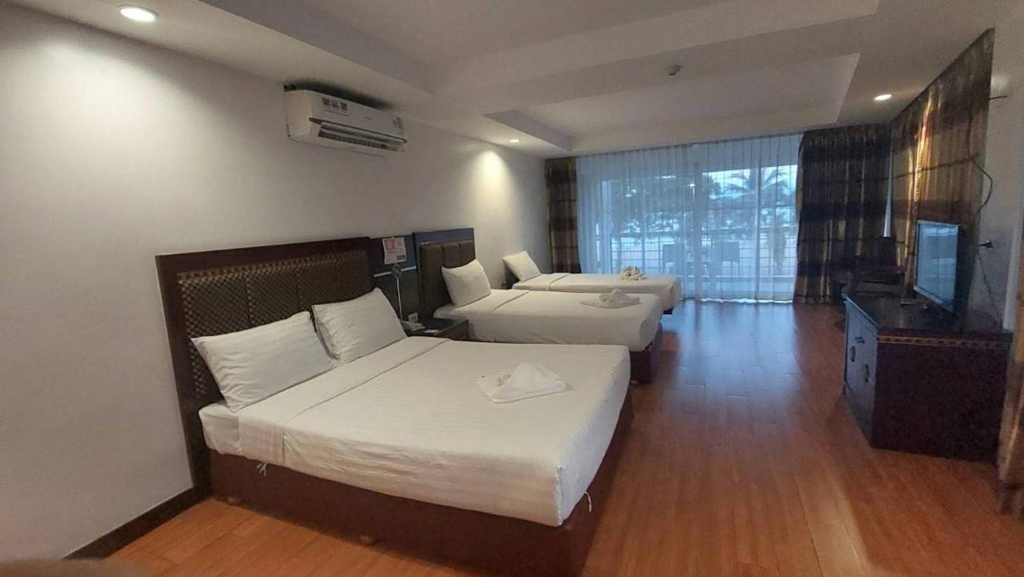 Jomtien Hisotel Exteriér fotografie