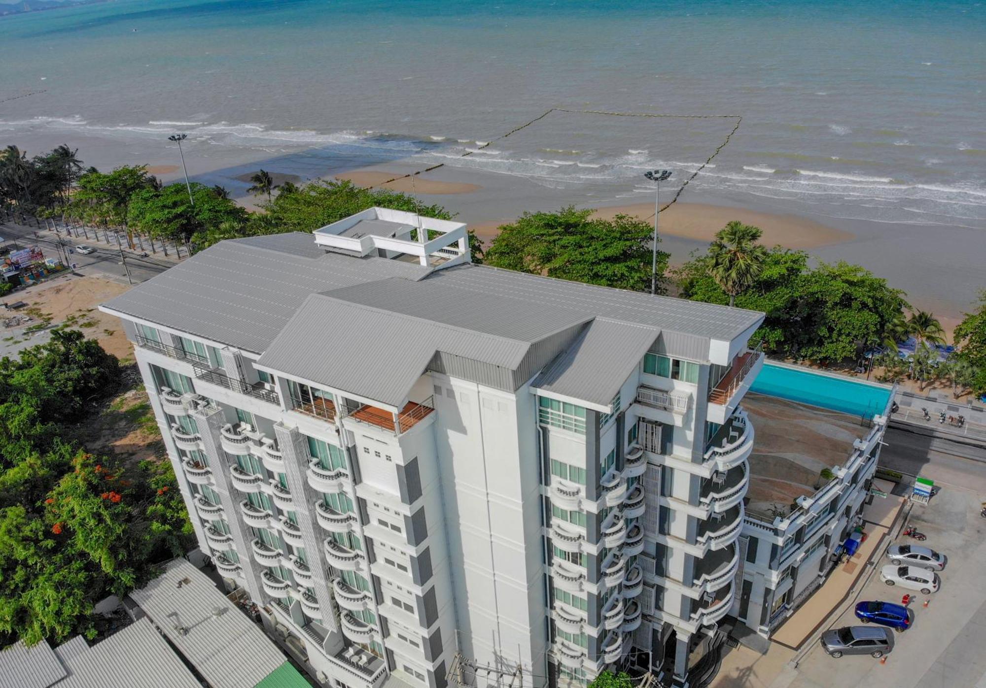 Jomtien Hisotel Exteriér fotografie